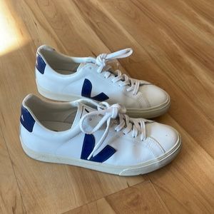 Veja sneakers